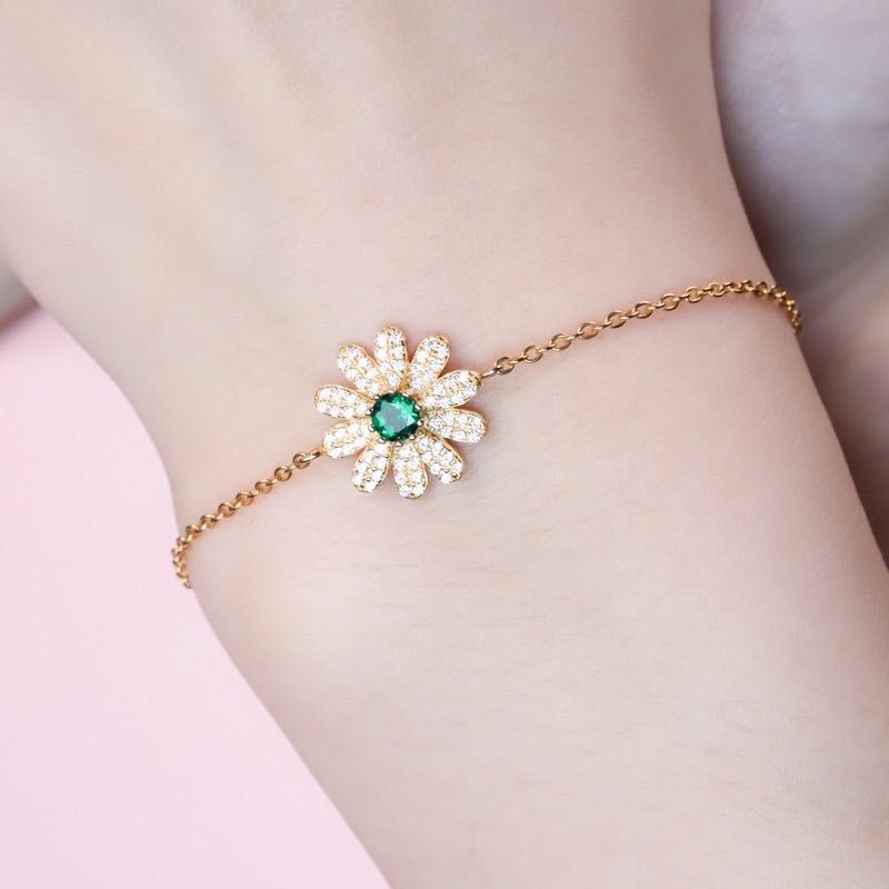 Women's Gold Full Stones Emerald Gem Flower Shape Bracelet