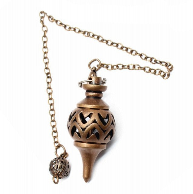 Copper hollowed-out sphere gravity-concentrating pendulum