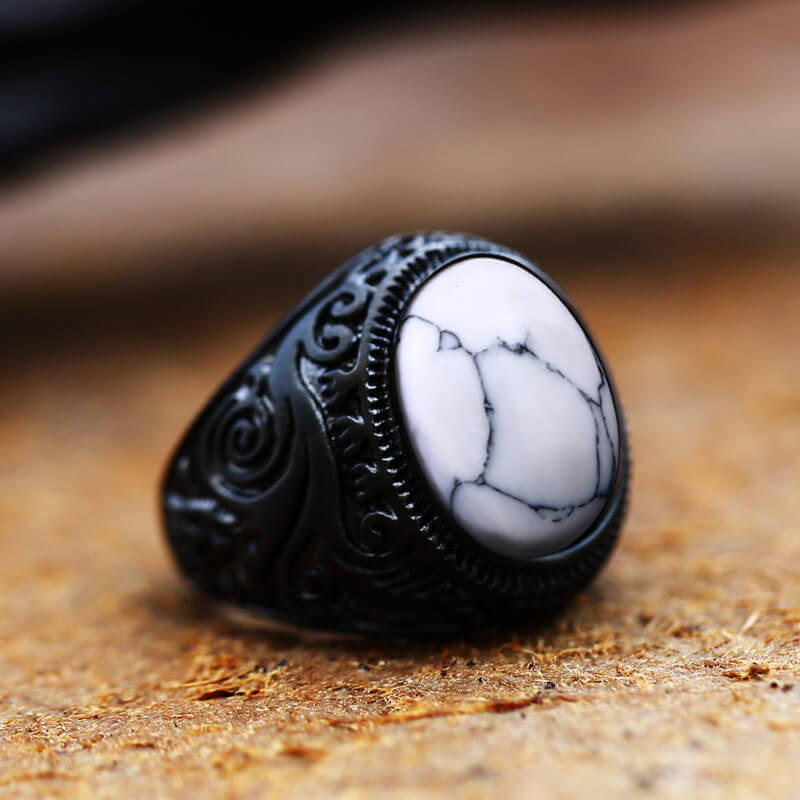 Men's Vintage Carved And Inlaid Tiger's Eye Stone Black And White Turquoise Titanium Steel Ring