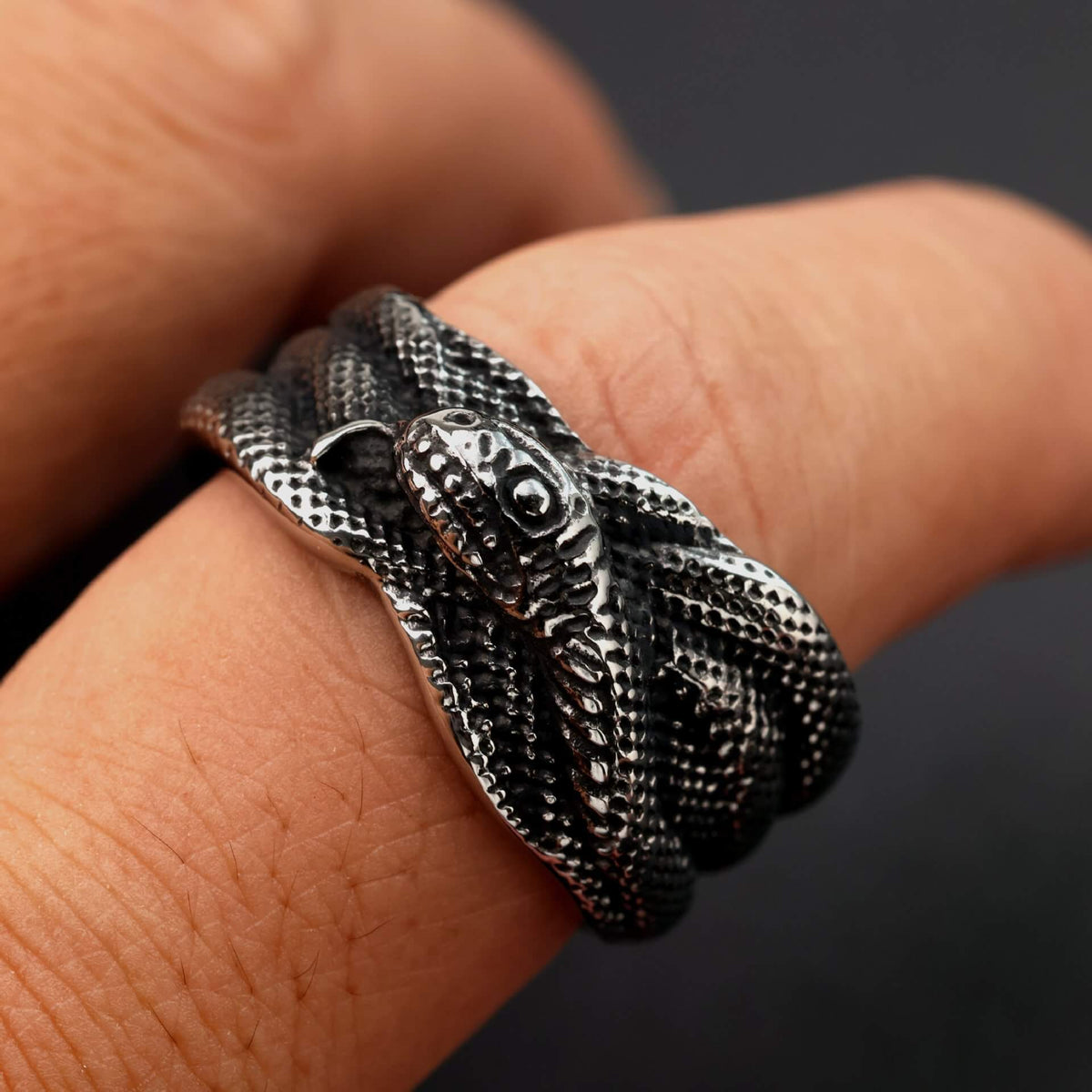 Vintage Solid Stainless Steel Antique Finish Wrapped Snake Band Ring for Men