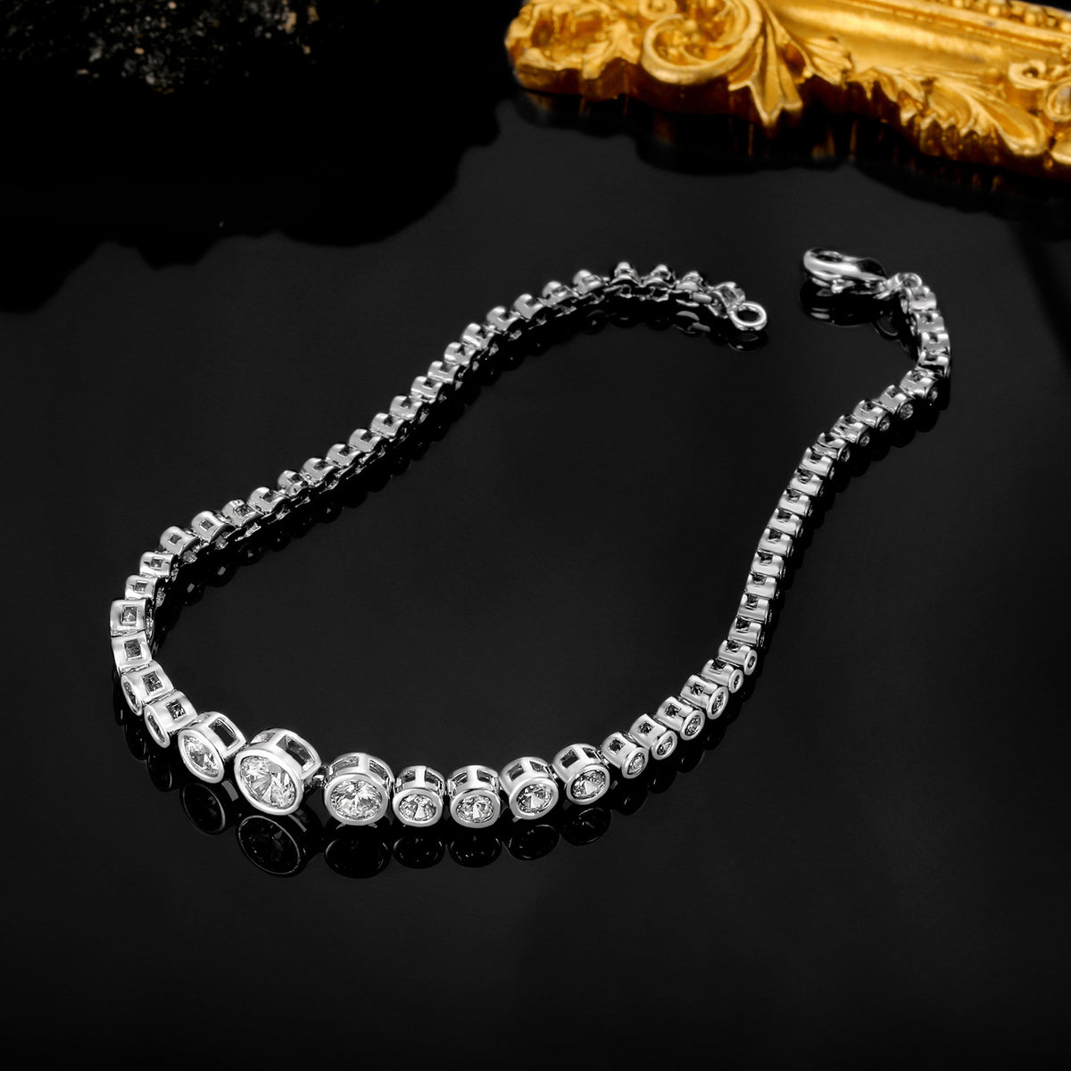 Women&Men's Zircon Gradient Size Single Row Full Diamond Tennis Bracelet