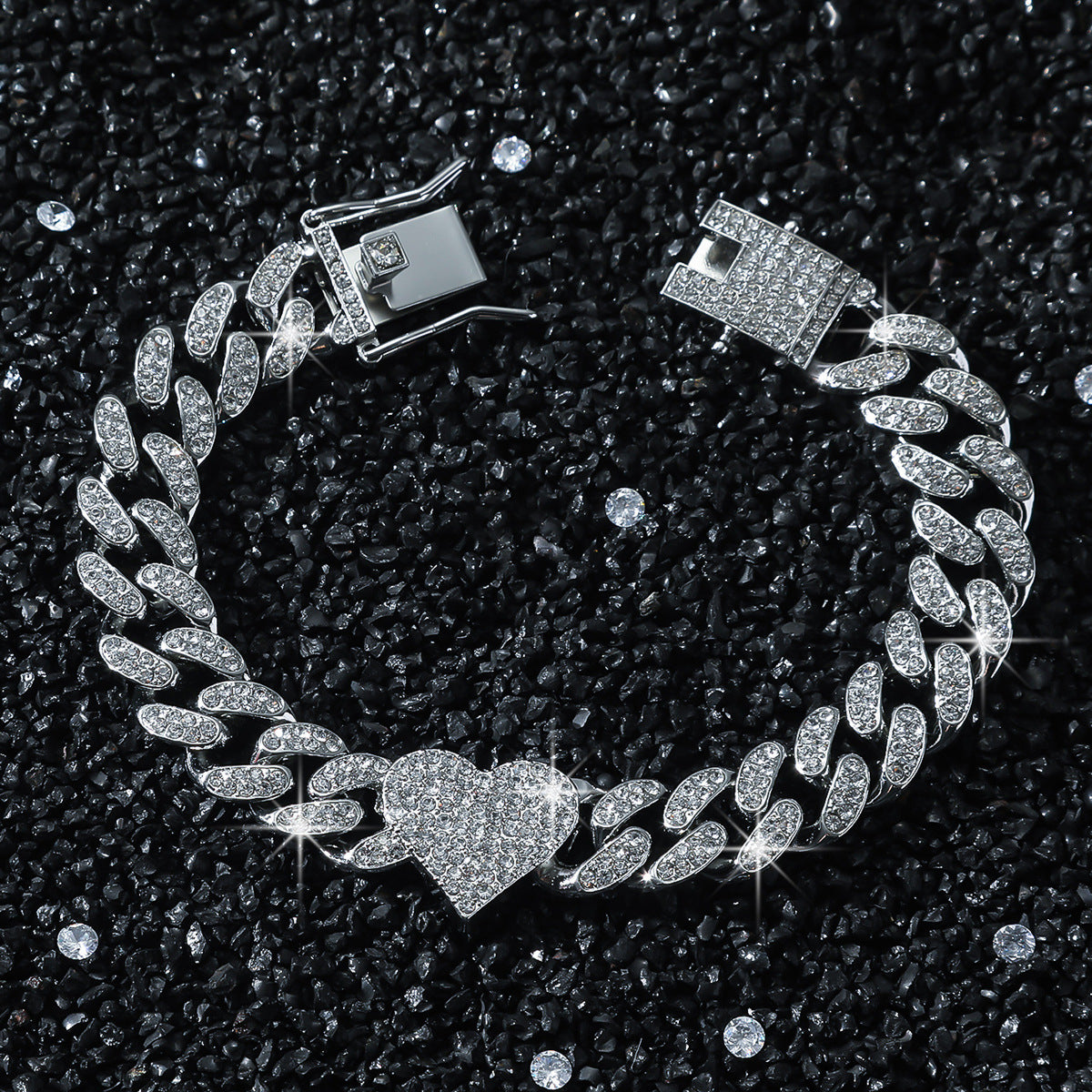 Hip-Hop Style Heart-Shaped Patchwork Bracelet