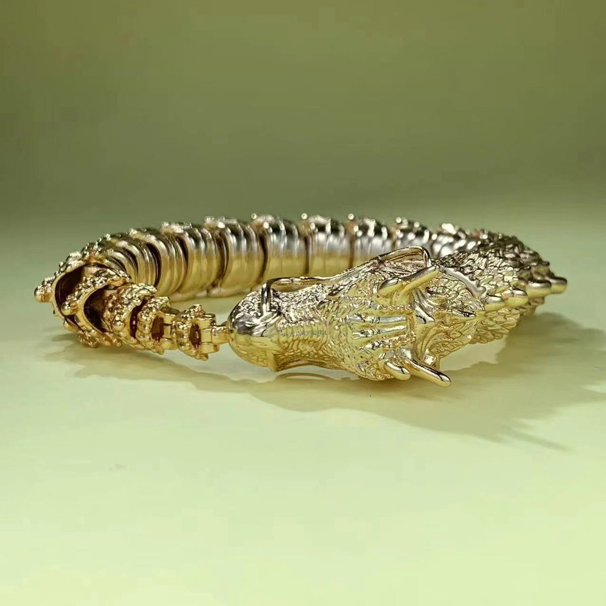 Men's Gold Plated 3D Dragon Bracelet Vintage Personalized Bangle Bracelet