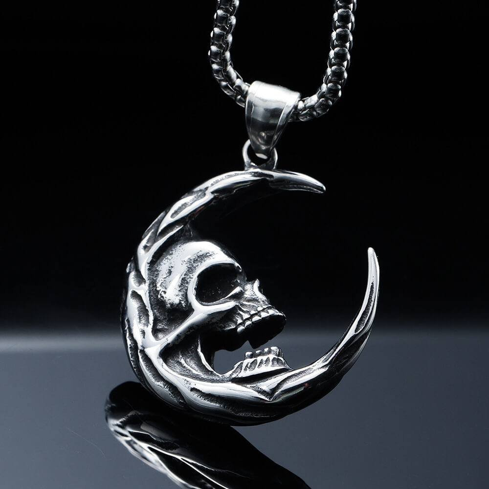 Men's Vintage Viking Moon And Skull Pendant Necklace