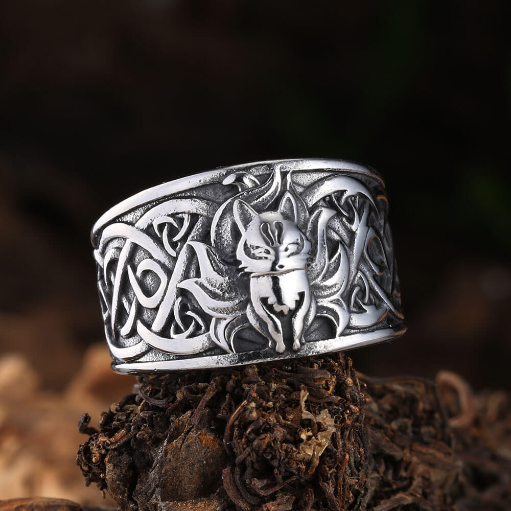 Vintage Nordic Solid Stainless Steel Viking Nine-Tailed Fox Ring for Men