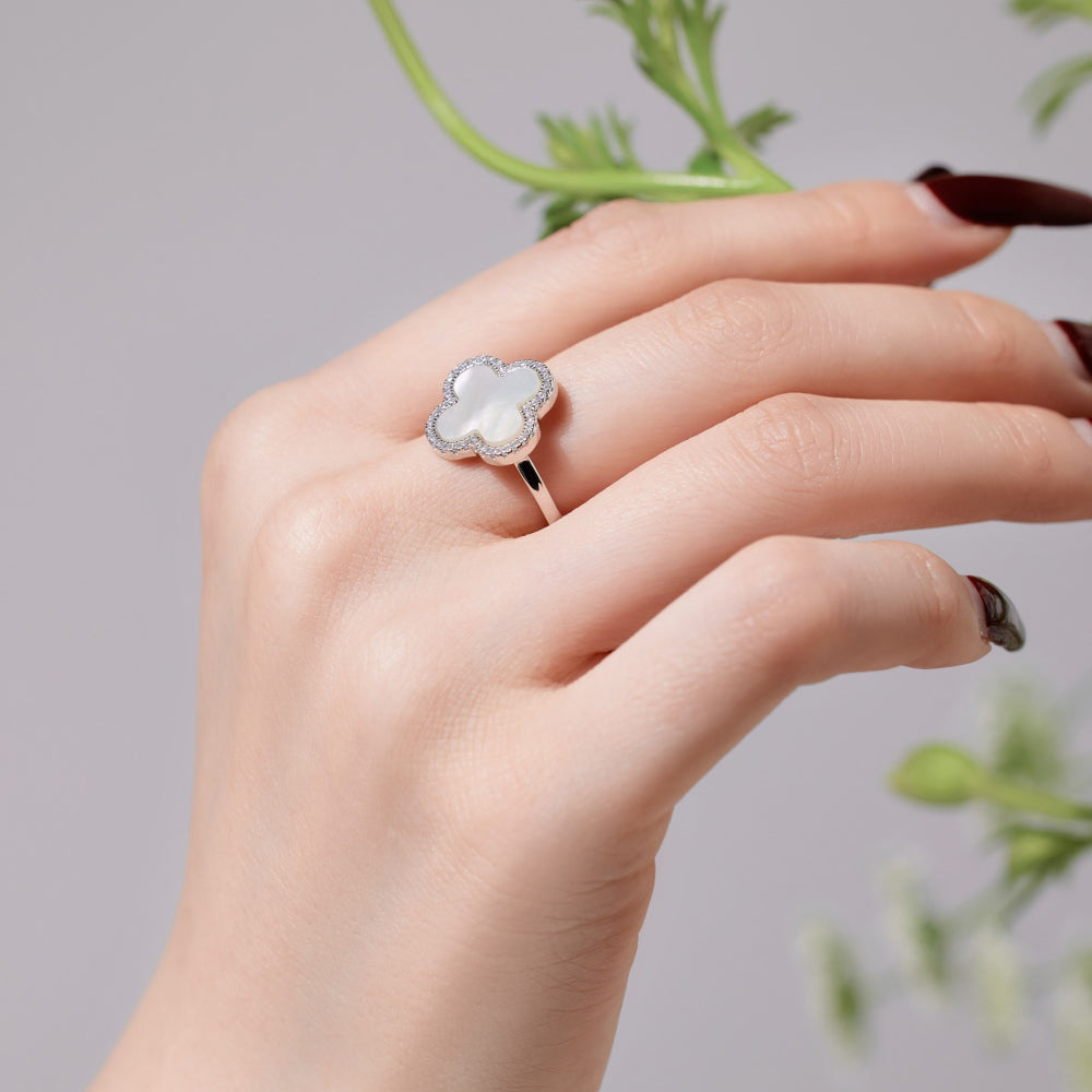 Women's S925 Silver White Gold Tone Ring, Four-Leaf Clover Shape White Mother of Pearl Halo Ladies Fashion Ring