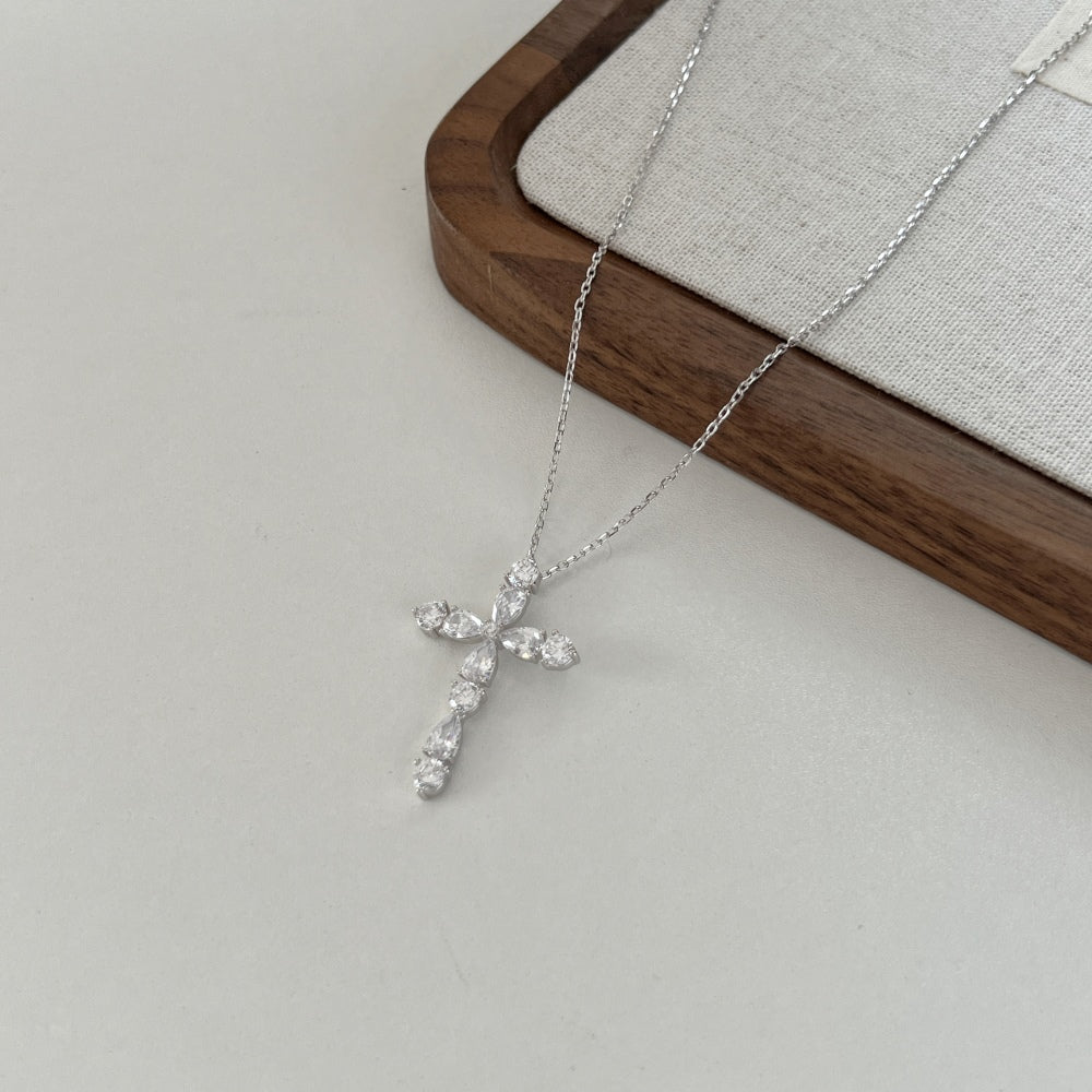 S925 Sterling Silver Cross Necklace, White Pear-Shaped & Round Zirconia Inlaid Niche Versatile Fashion Jewelry