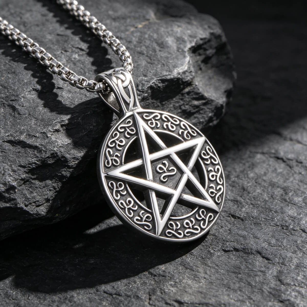 Men's Steel Pentagram Round Pendant Necklace