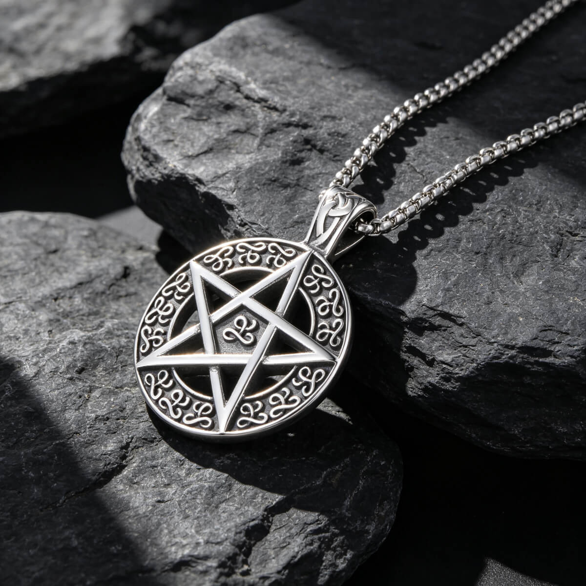 Men's Steel Pentagram Round Pendant Necklace