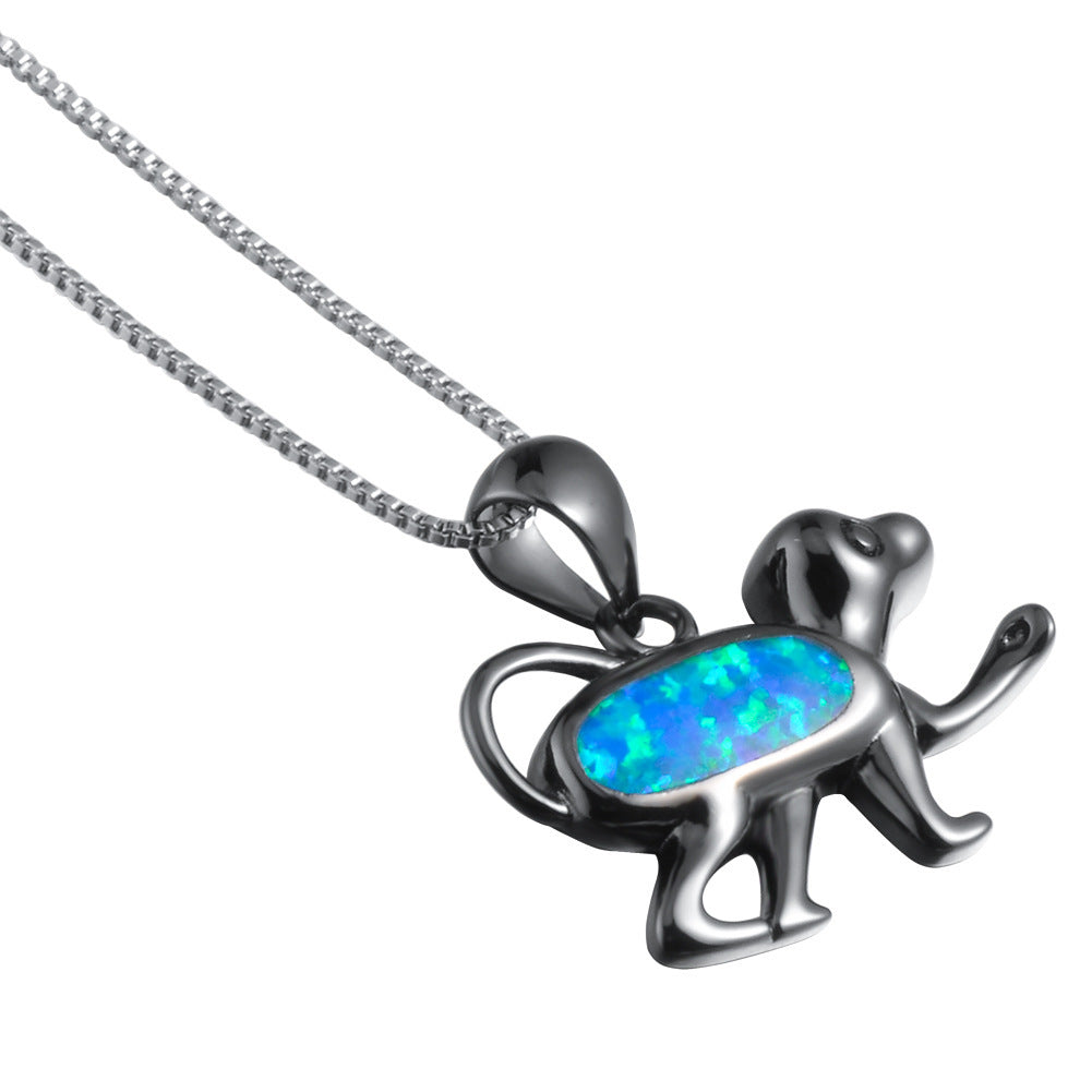 Opal  Dog-shaped pendant necklace