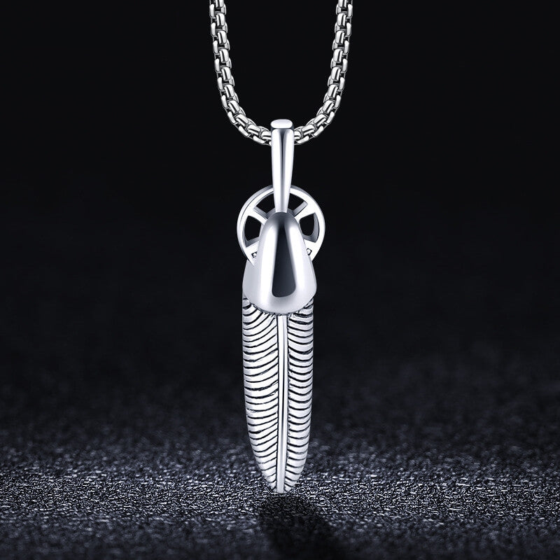 Men's Vintage Feather Pendant Necklace