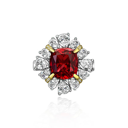 Women's Emerald With Pear Shape Zirconia Ring
