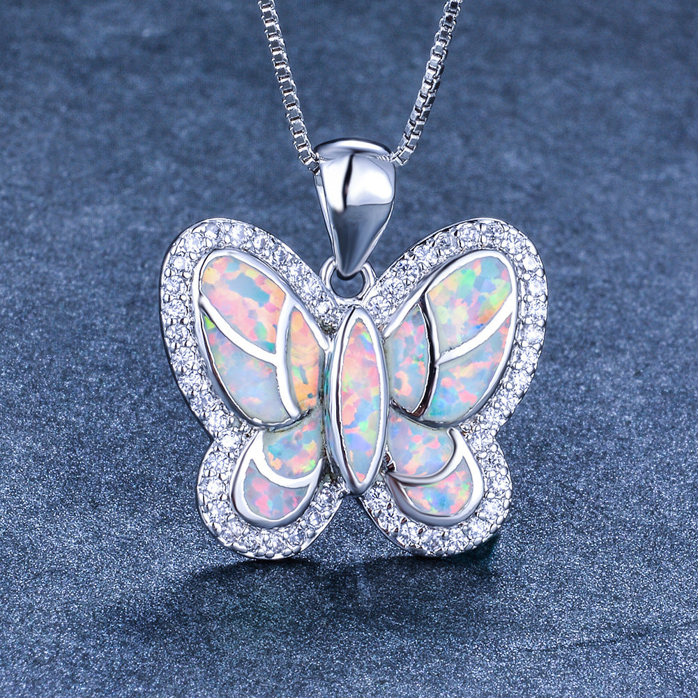 Multi-piece Australian-style small diamond butterfly-shaped pendant necklace