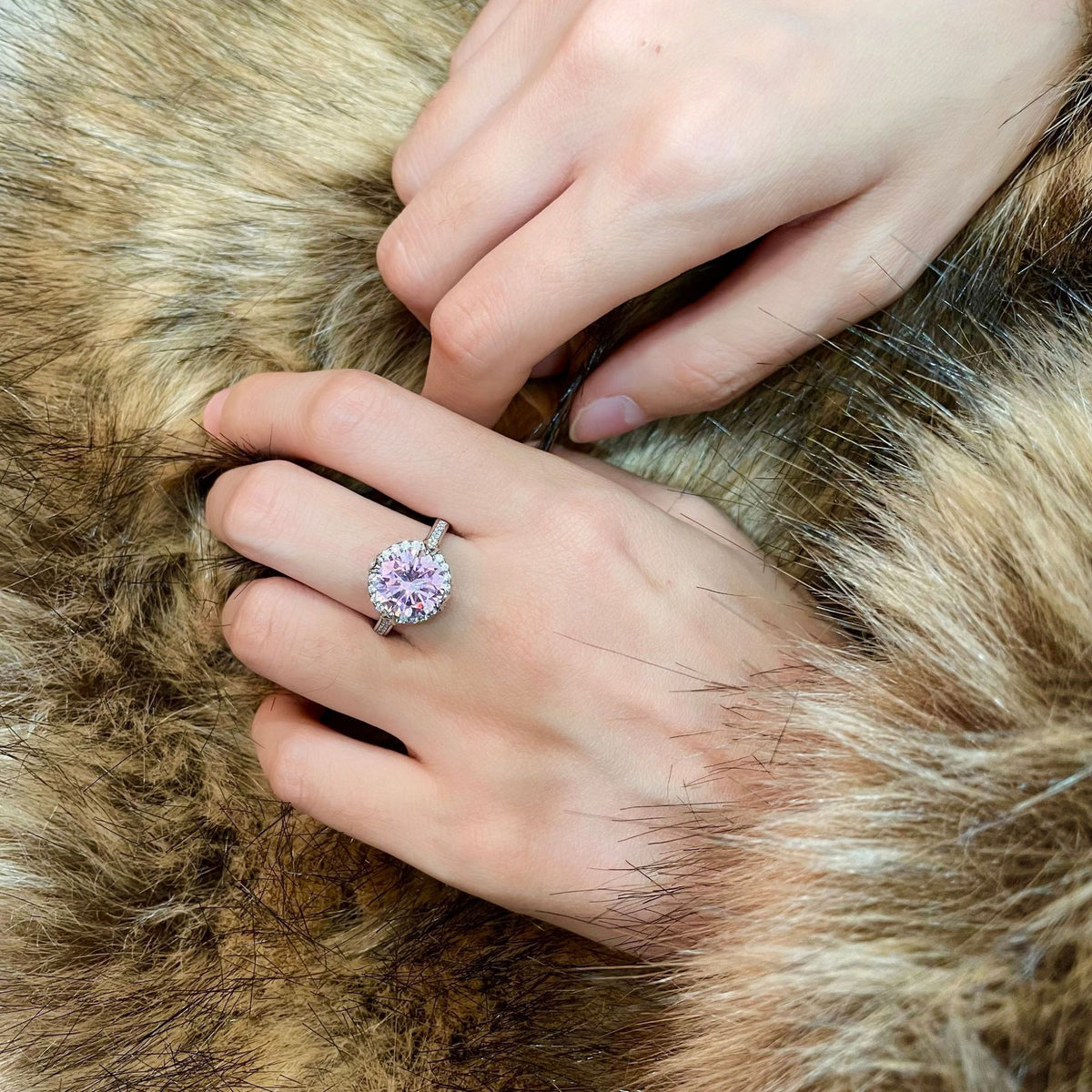 Women's Round Large Main Stone With Surrounded Zirconia Ring