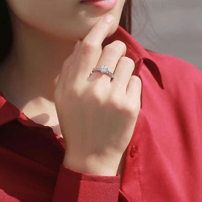 Women's White Gold Bezel Setting Stone Adjustable Moissanite Ring