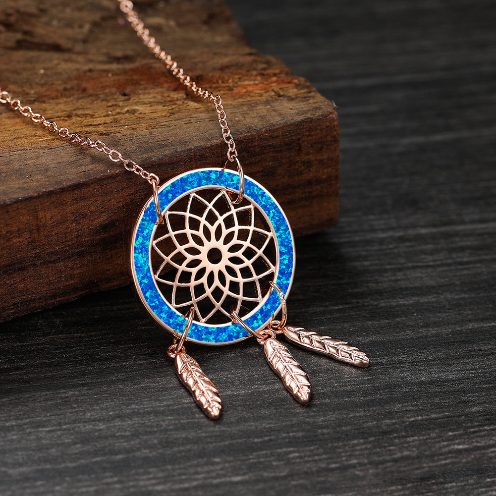 Auboo Dreamcatcher Necklace