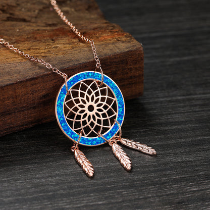 Auboo Dreamcatcher Necklace