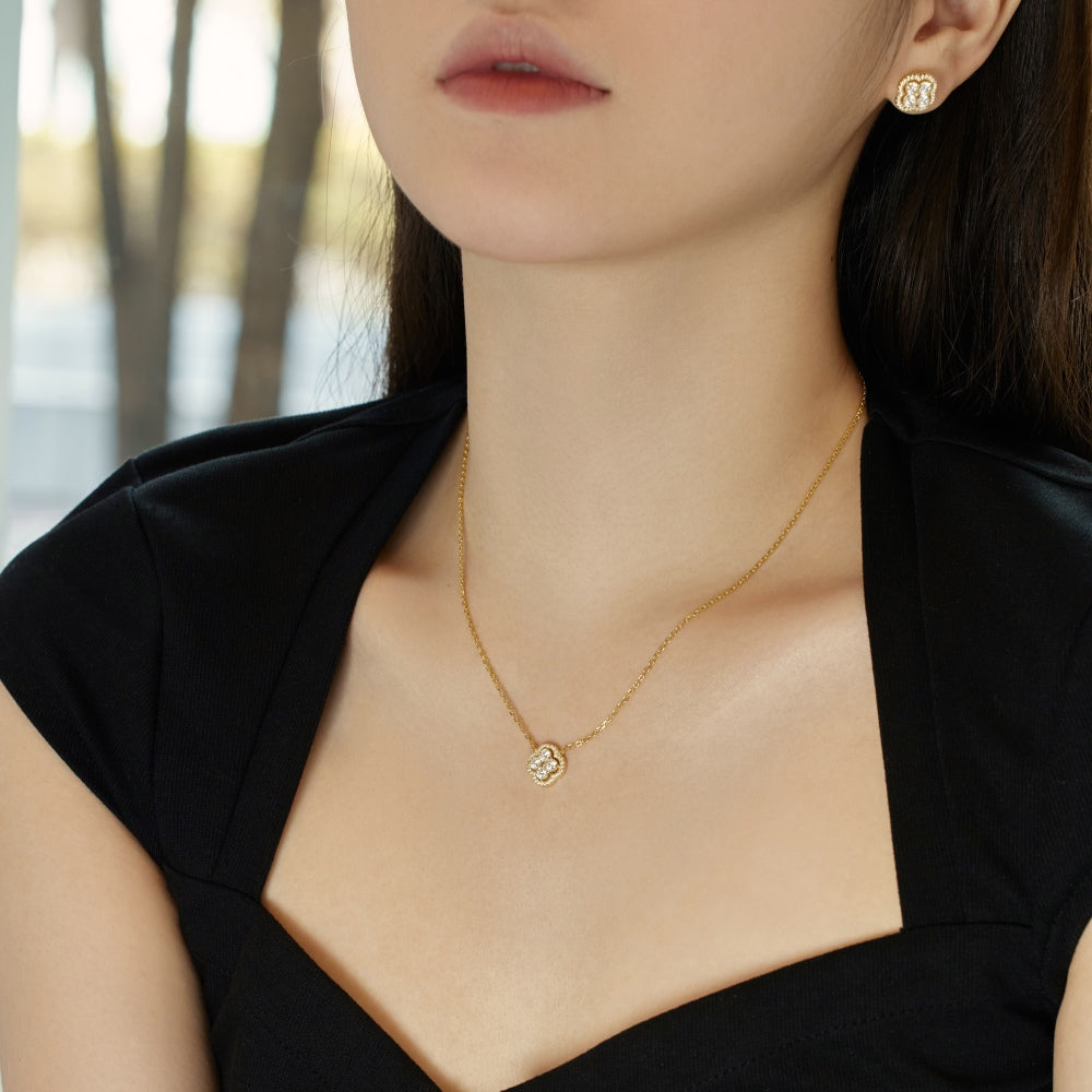 Women's Clover Flower Pendant Necklace, Inlaid Round Zirconia, S925 with 18K Gold Tone Plating