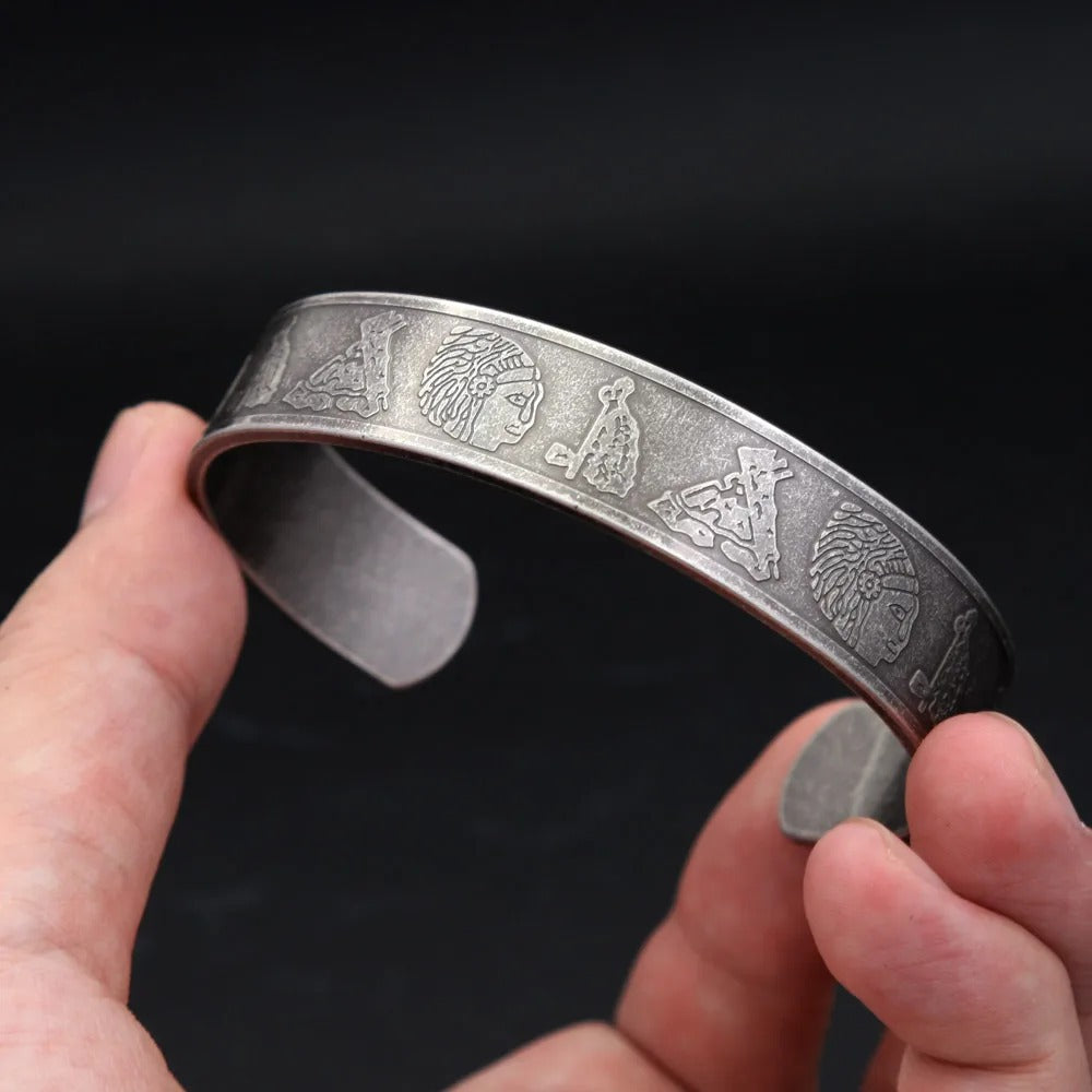 Ancient Egyptian Pharaoh Engraved Open C Bracelet for Men, Fashion Viking Style Stainless Steel Retro Cuff Bangle Jewelry