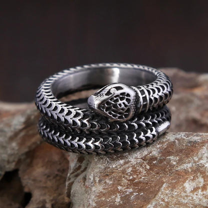 Vintage Stainless Steel Punk 3D Snake Circle Ring for Men