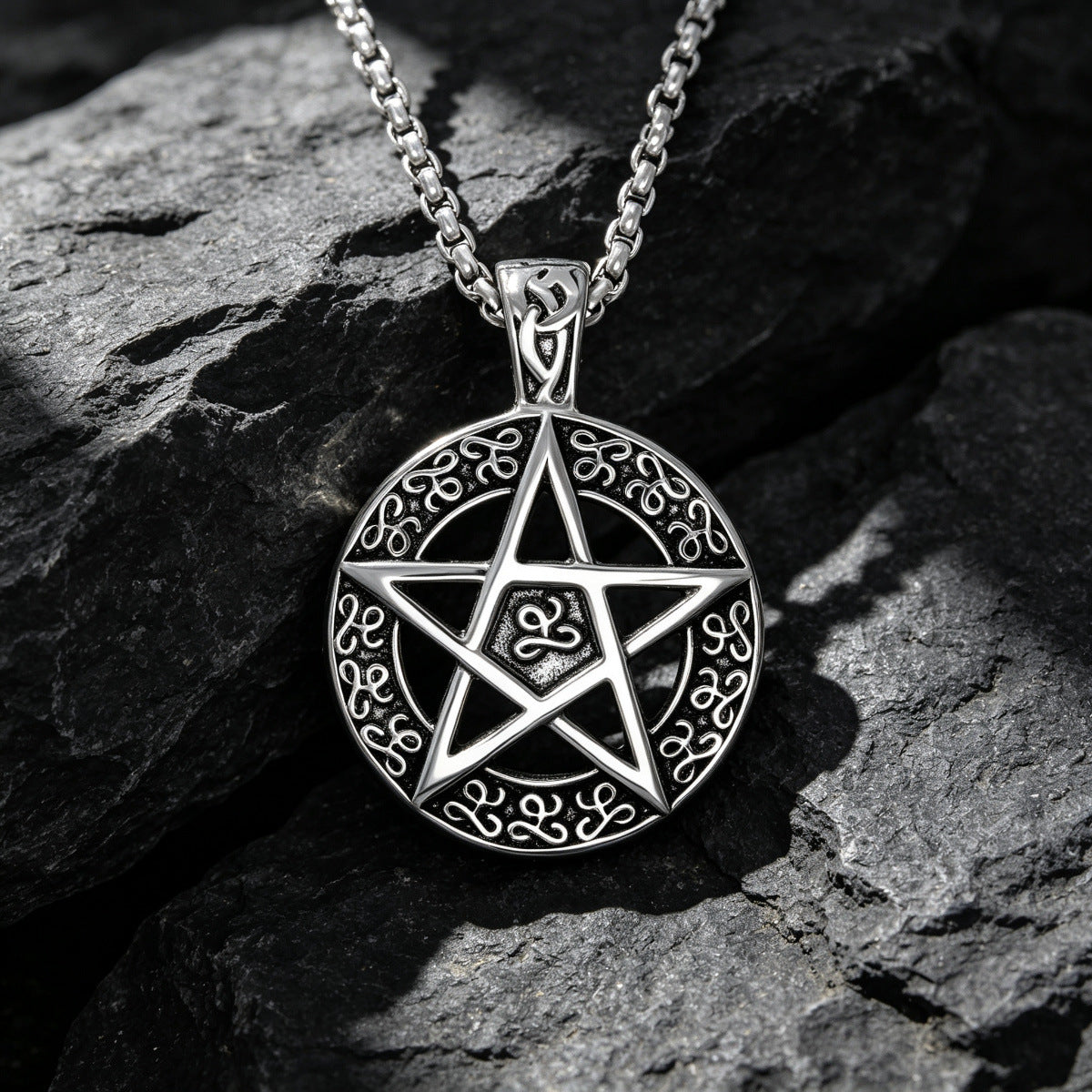 Men's Steel Pentagram Round Pendant Necklace