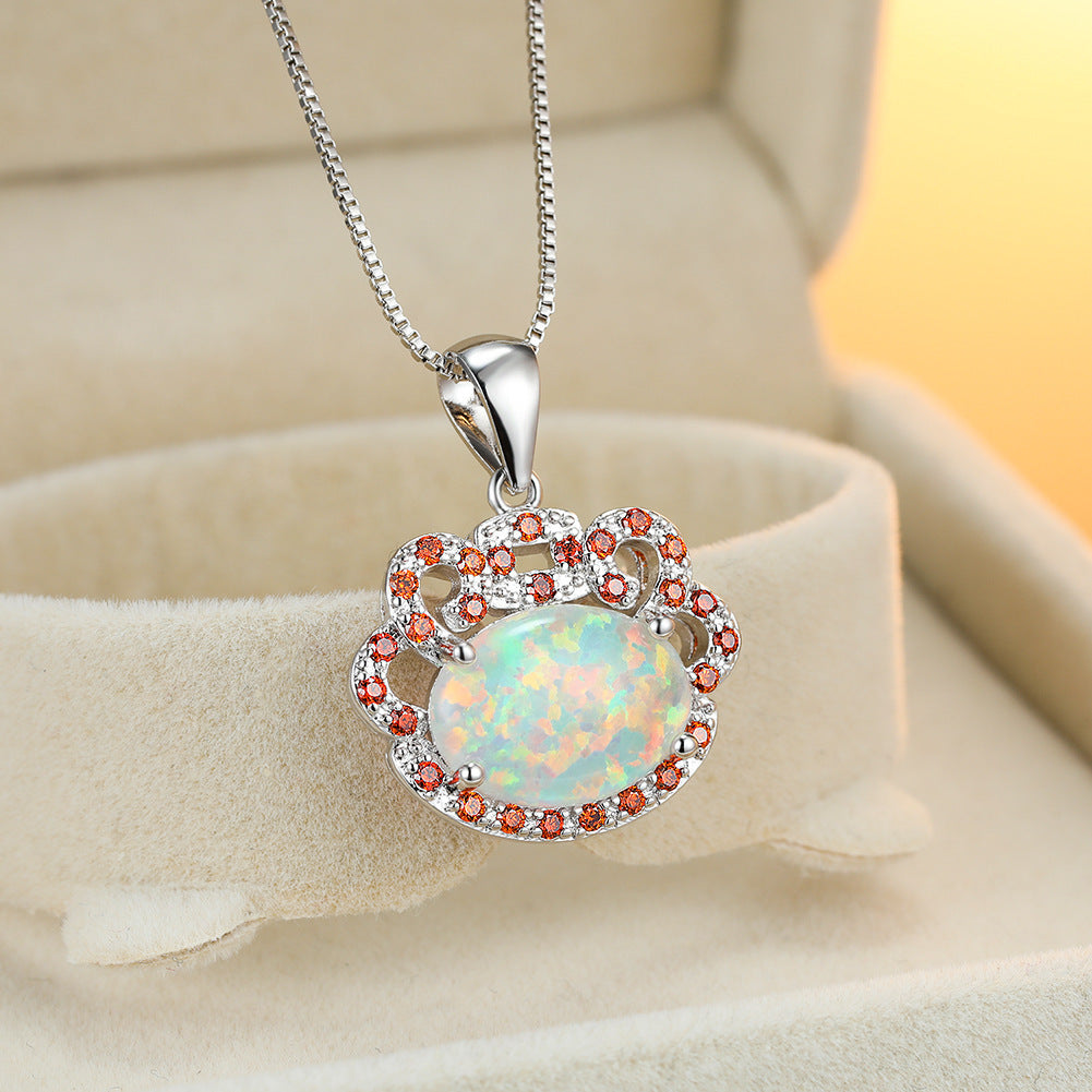 Platinum crab-shaped Australian pearl necklace