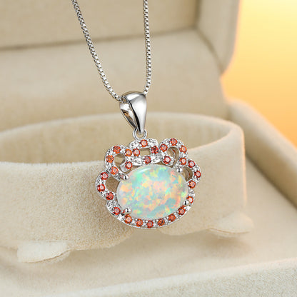 Platinum crab-shaped Australian pearl necklace