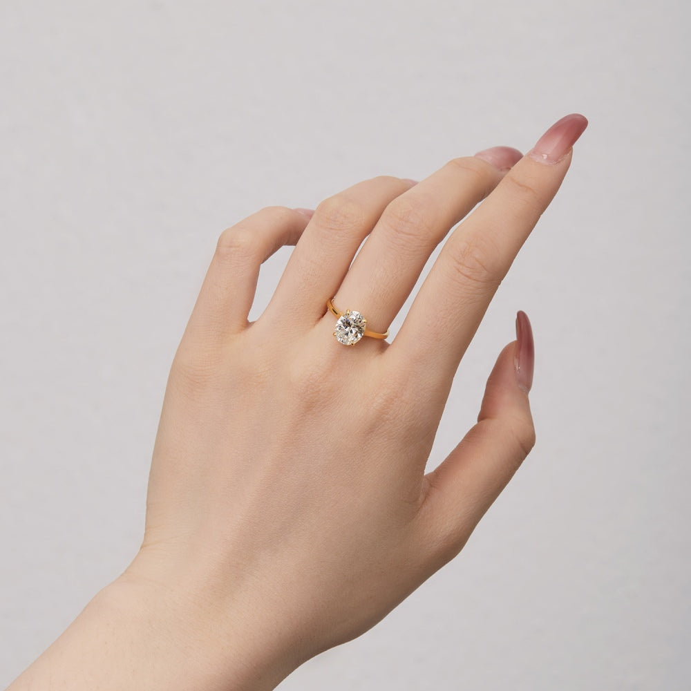 Women's Oval Zirconia Minimalist Elegant Ring, S925 with Gold Plating