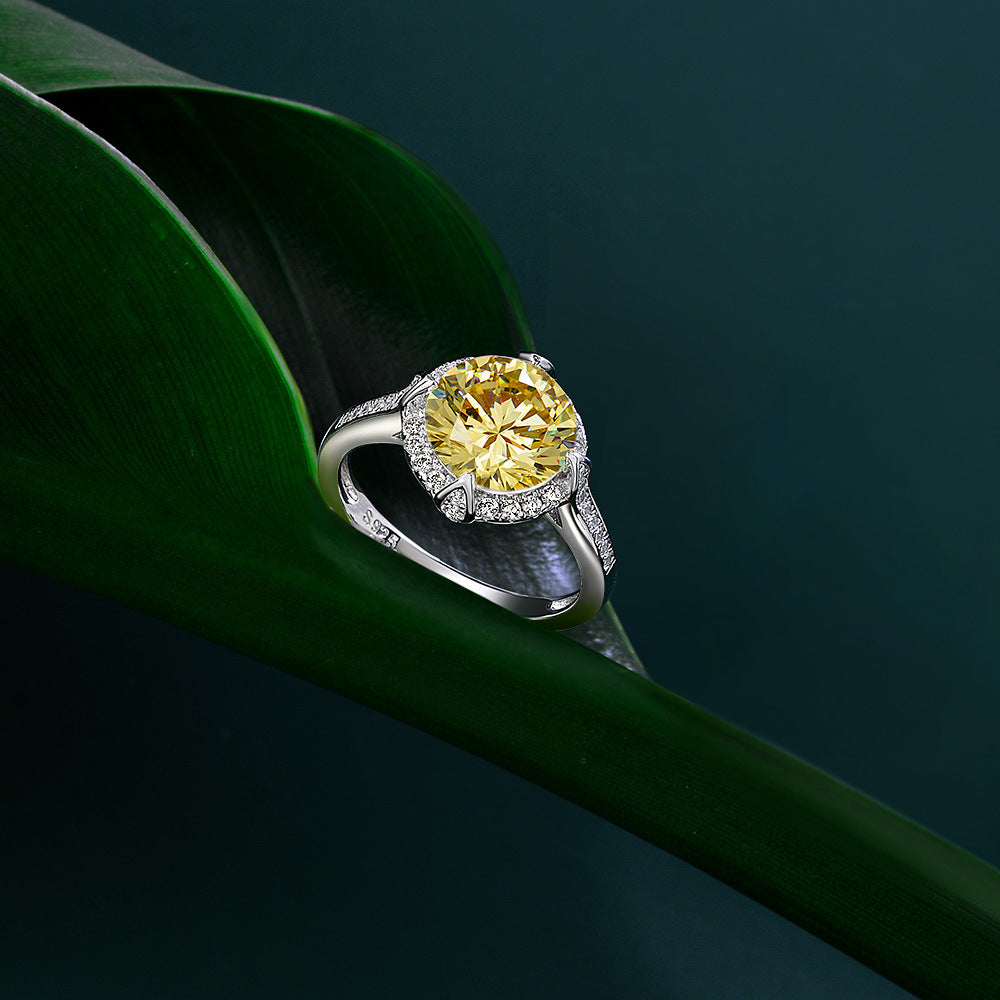 Women's Round Large Main Stone With Surrounded Zirconia Ring