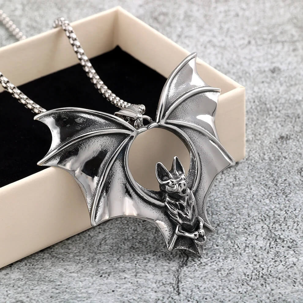 Men's Stainless Steel Vampire Bat Pendant Necklace Halloween Gift