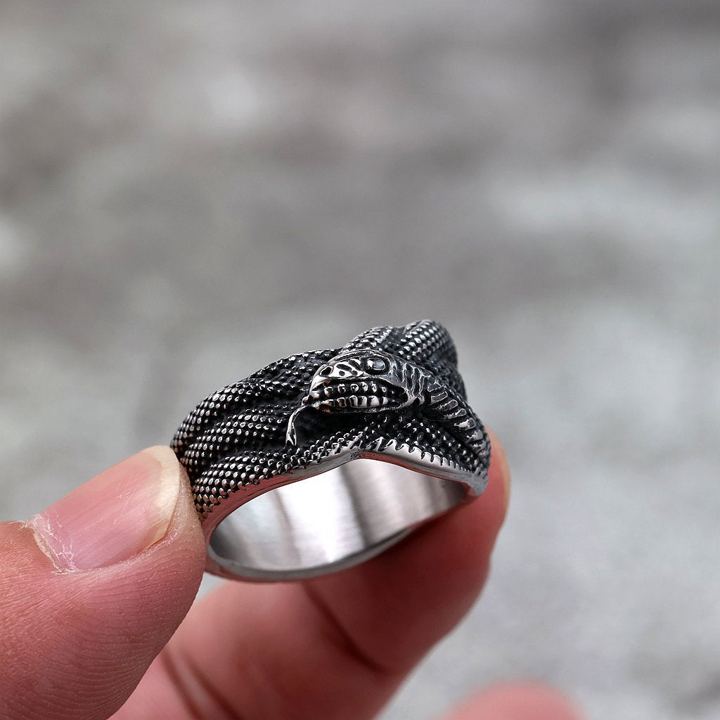 Vintage Solid Stainless Steel Antique Finish Wrapped Snake Band Ring for Men
